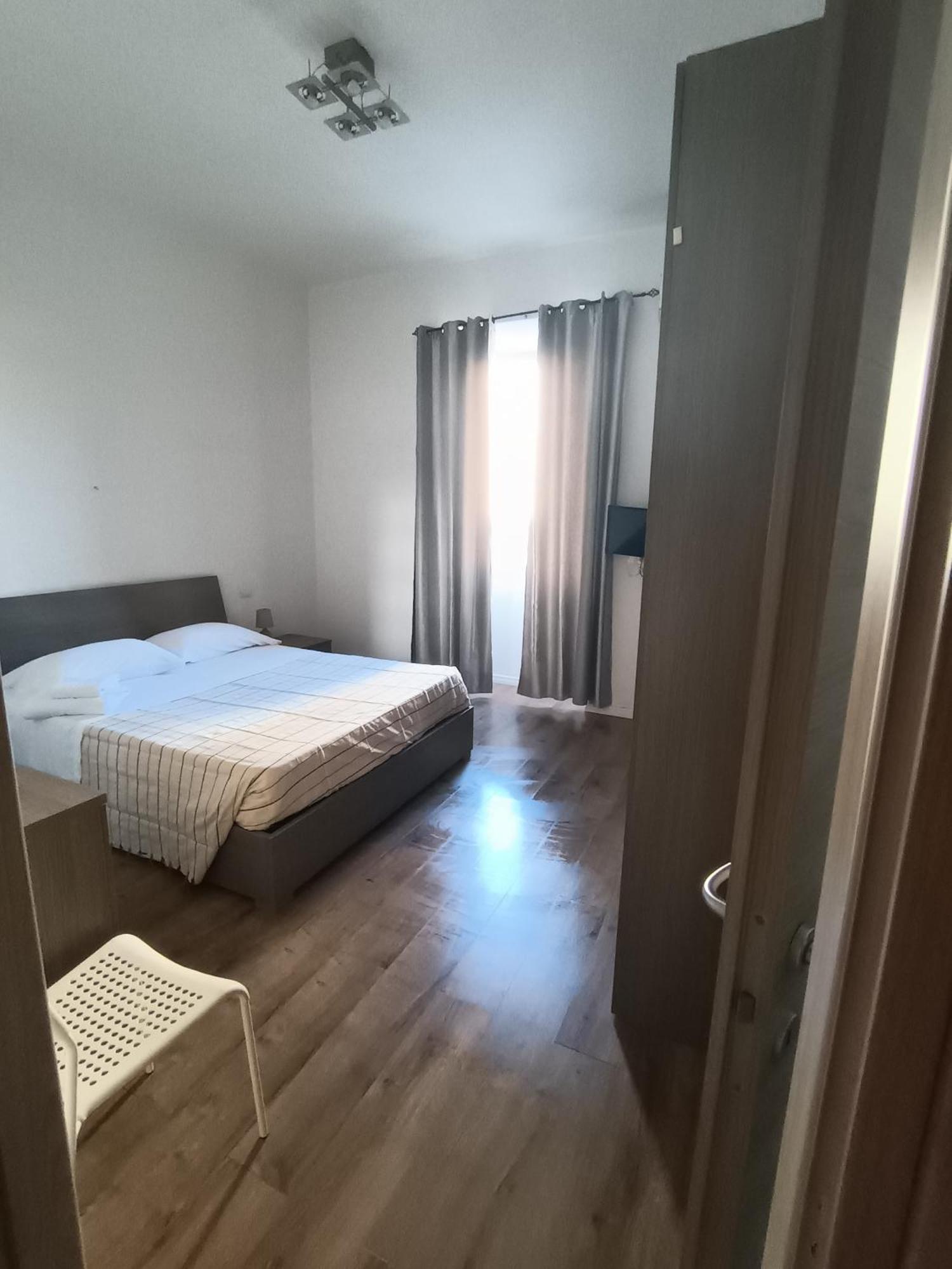 Double Room Private Bathroom