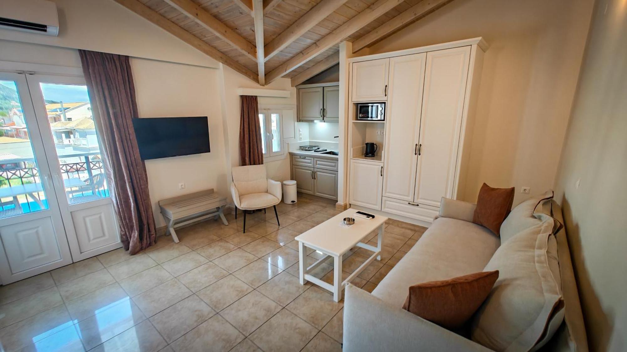 Deluxe Apartment