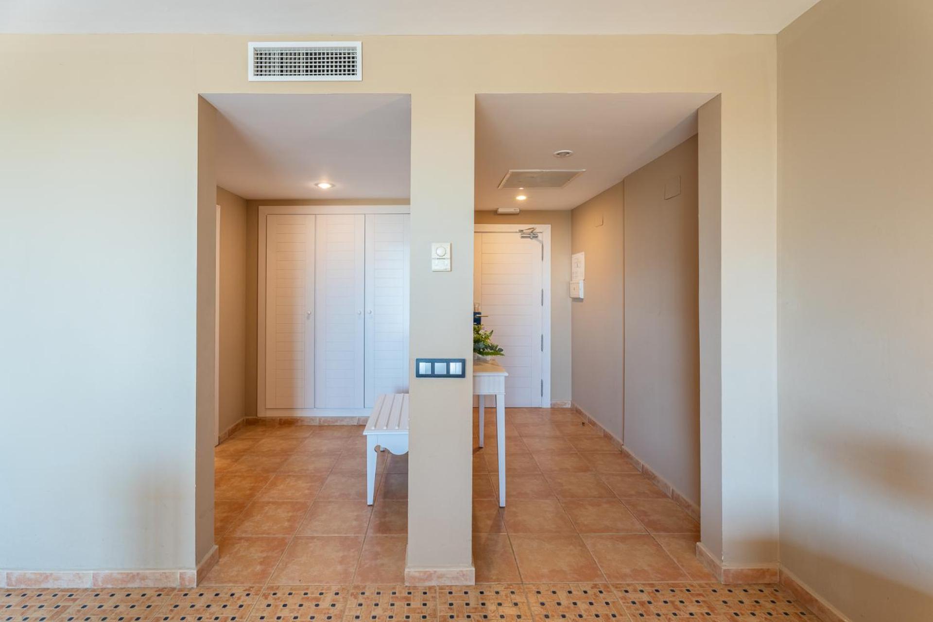 One-Bedroom Deluxe Apartment