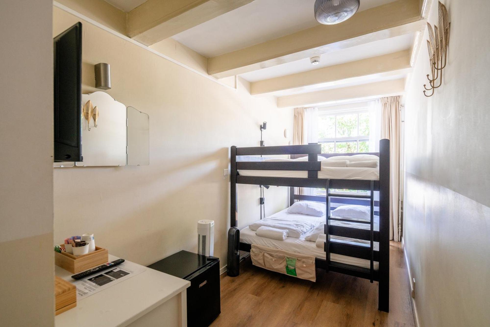 Twin Room with Lake View