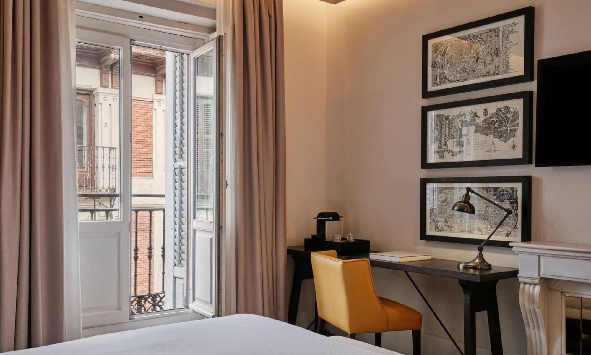 Premium Room