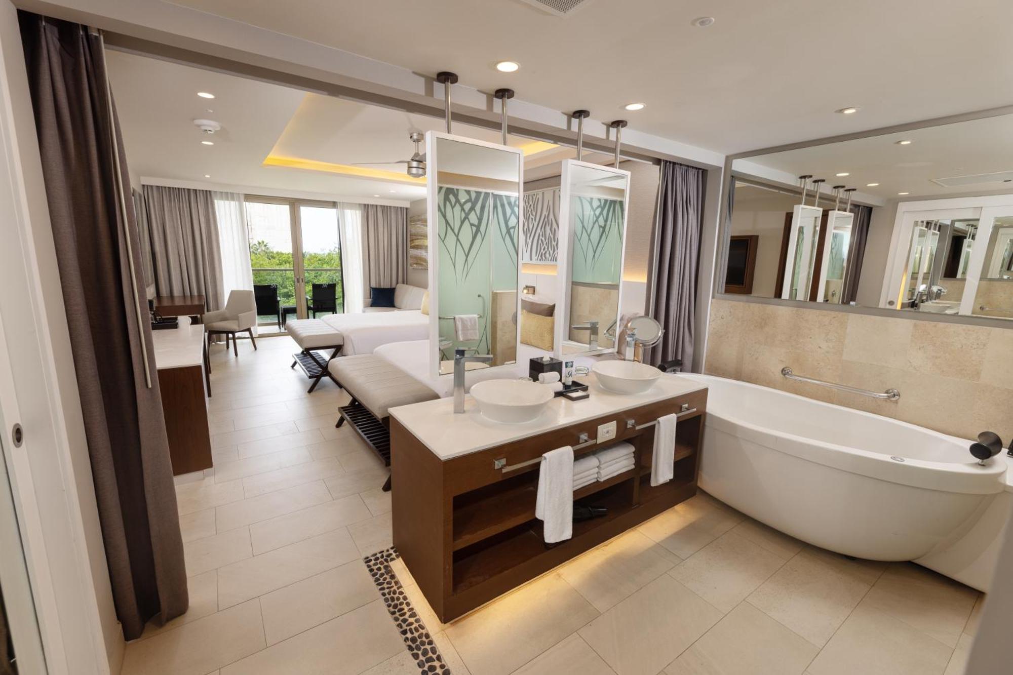Luxury Junior Suite