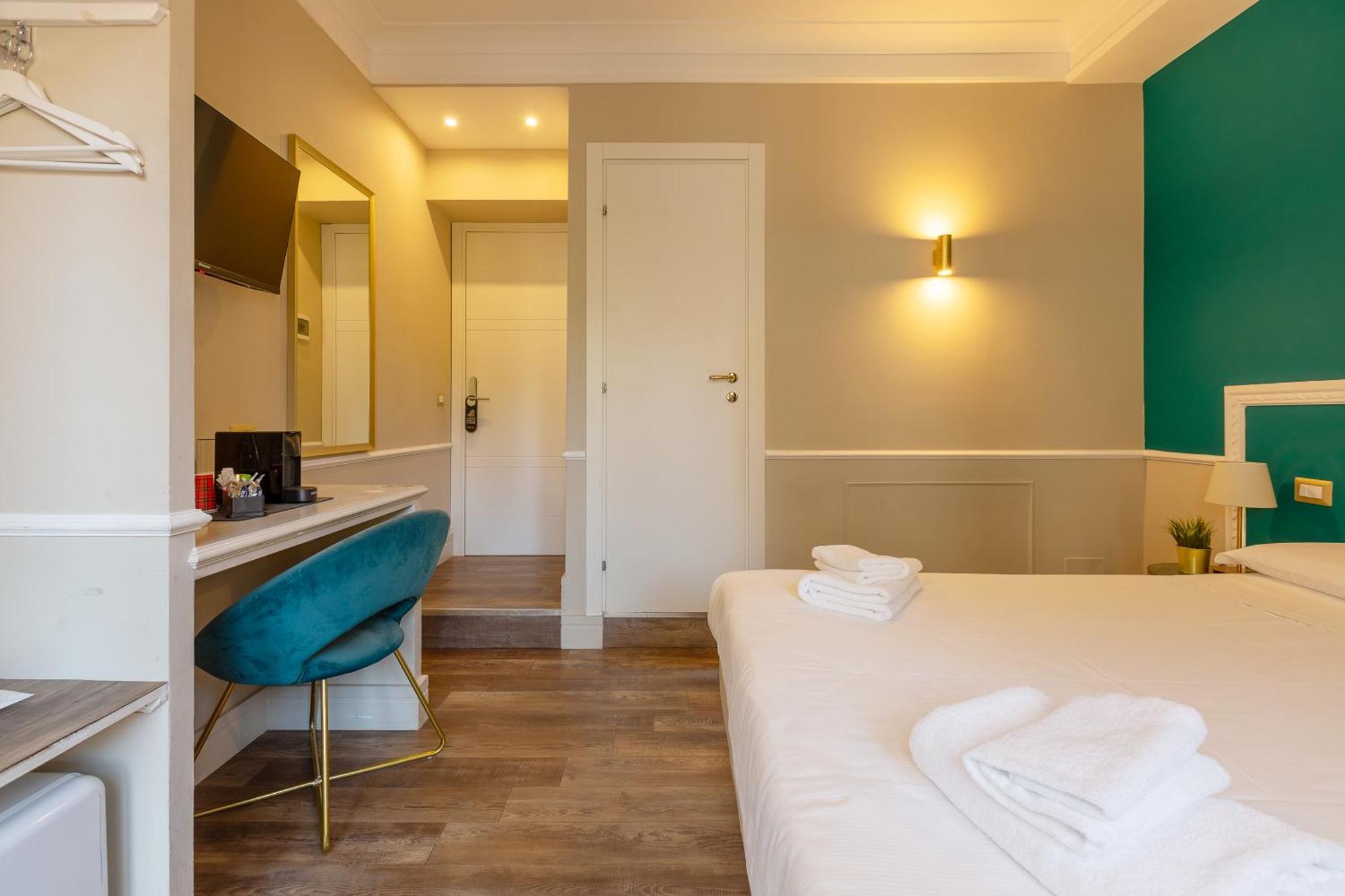 Superior Double Room Balcony