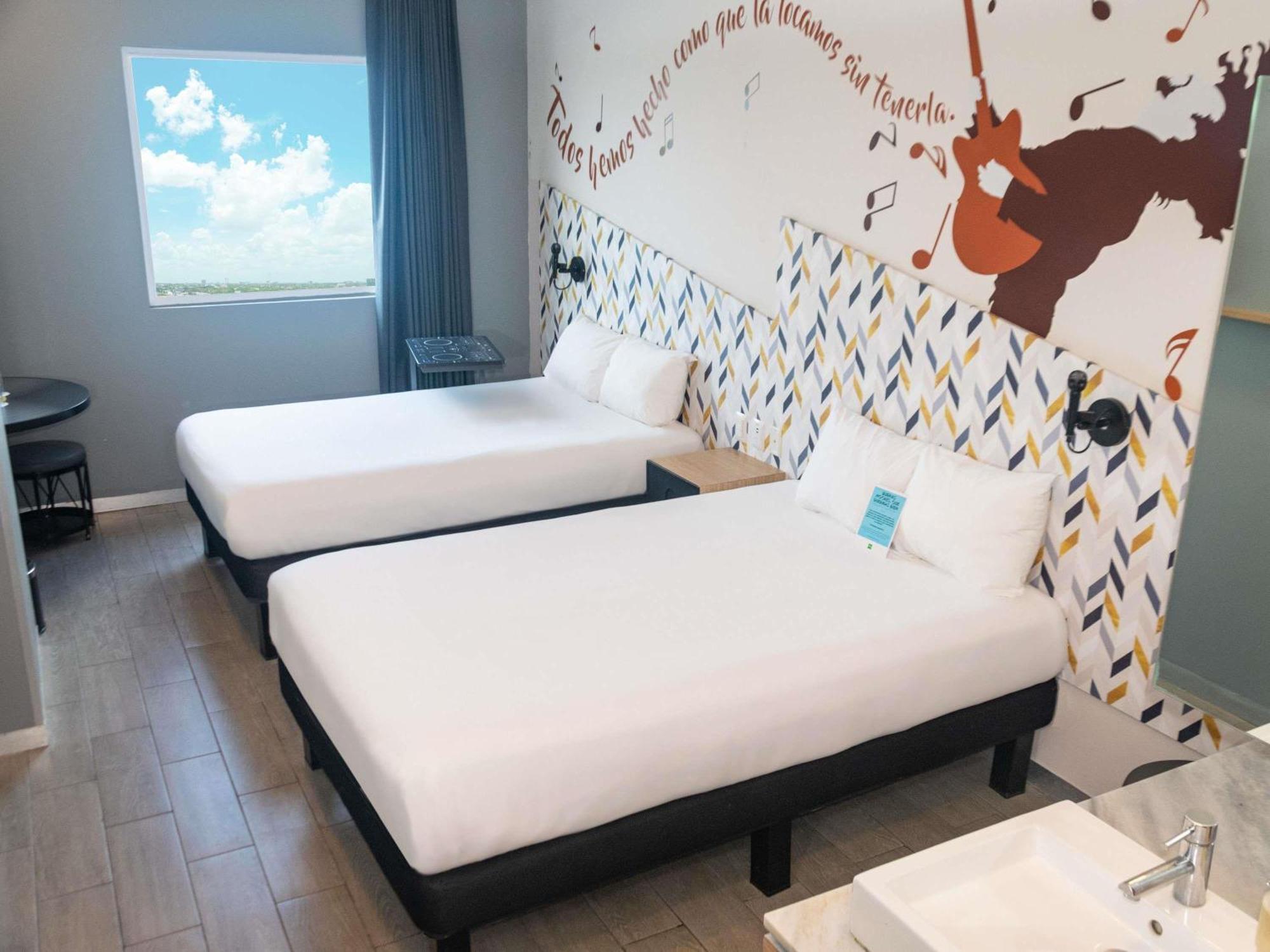 Standard Room Twin Double Beds