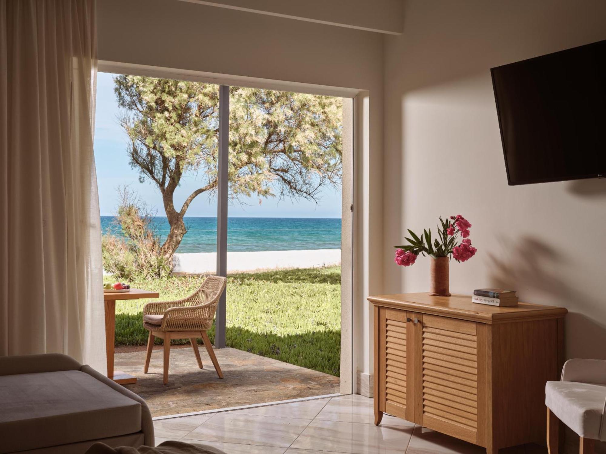 Premium Bungalow Waterfront