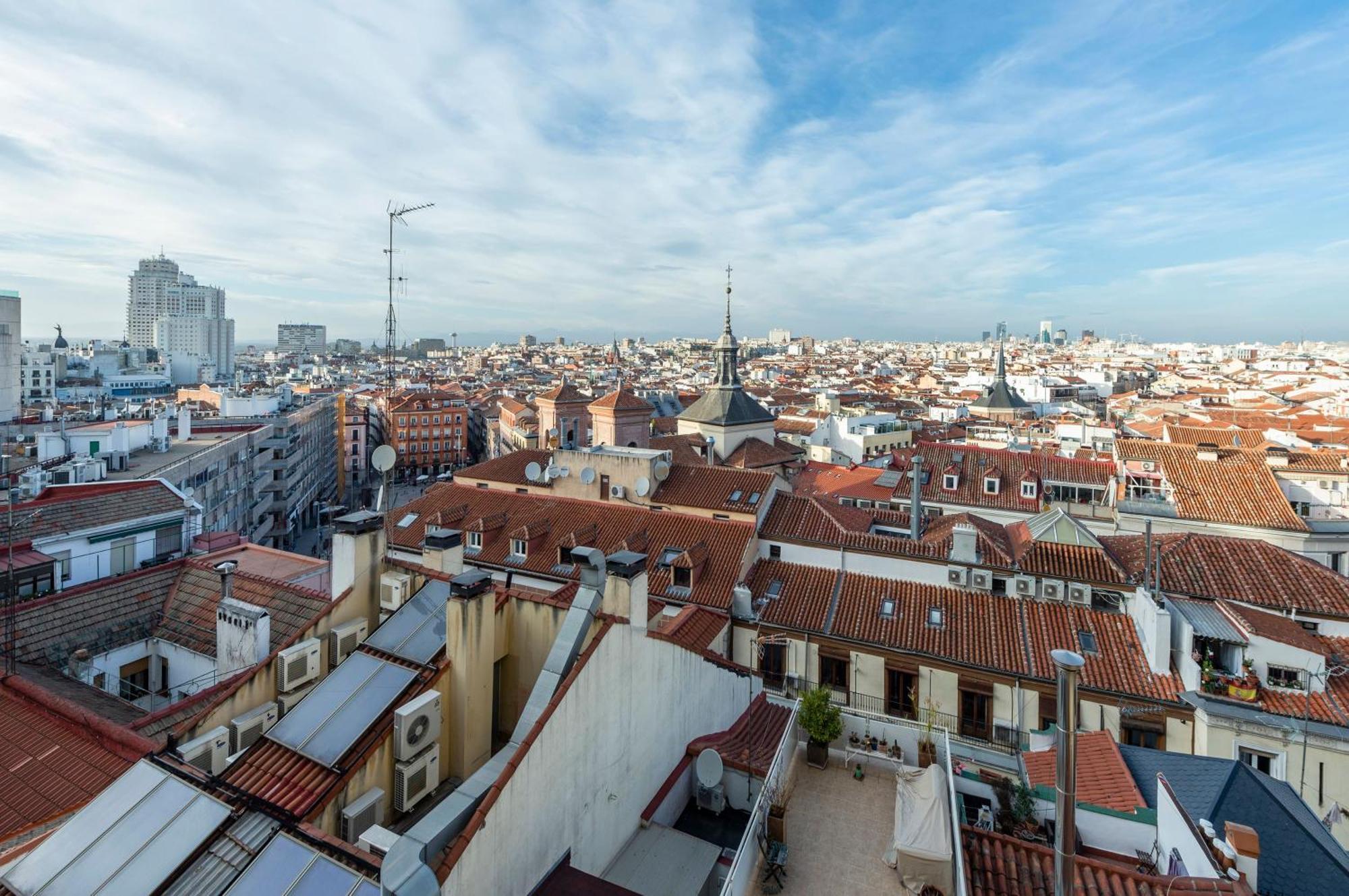 The Innside Room Rooftop View