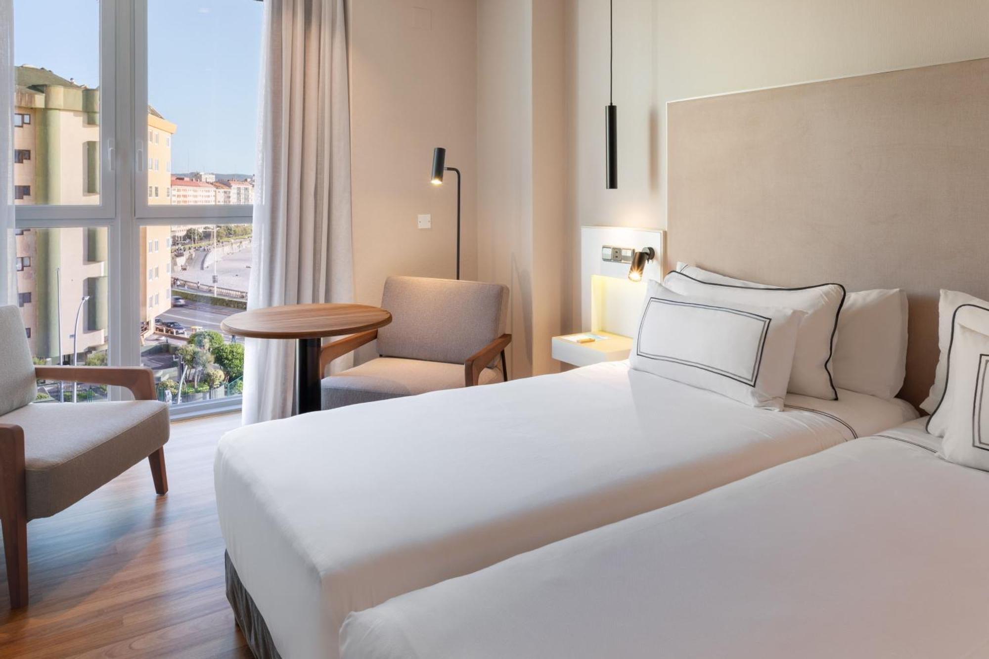 Deluxe Room Sea View Promenade View