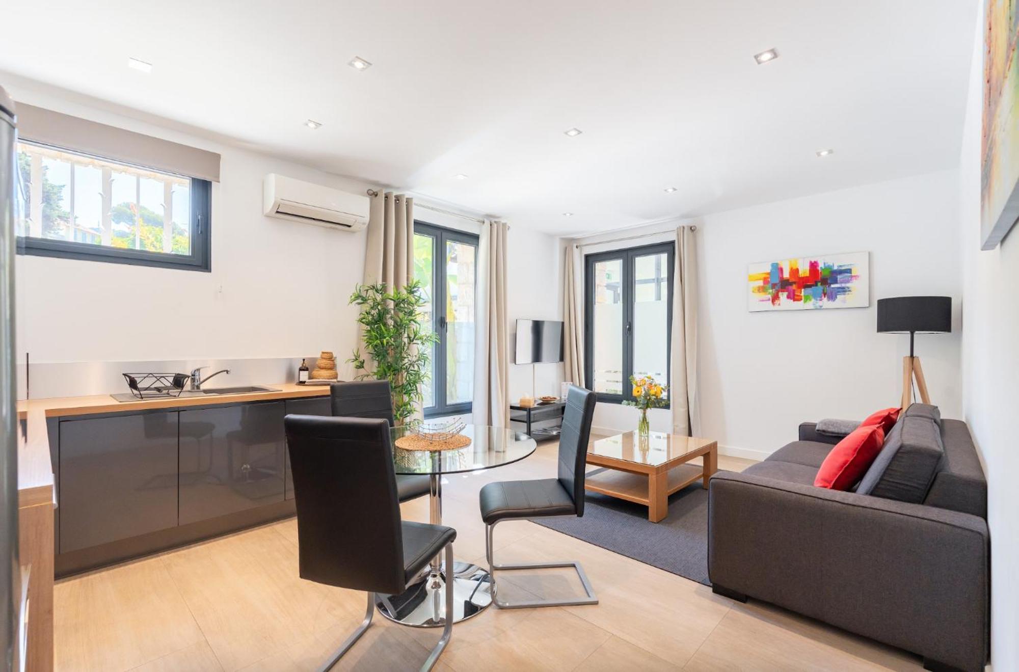 Suite Apartment