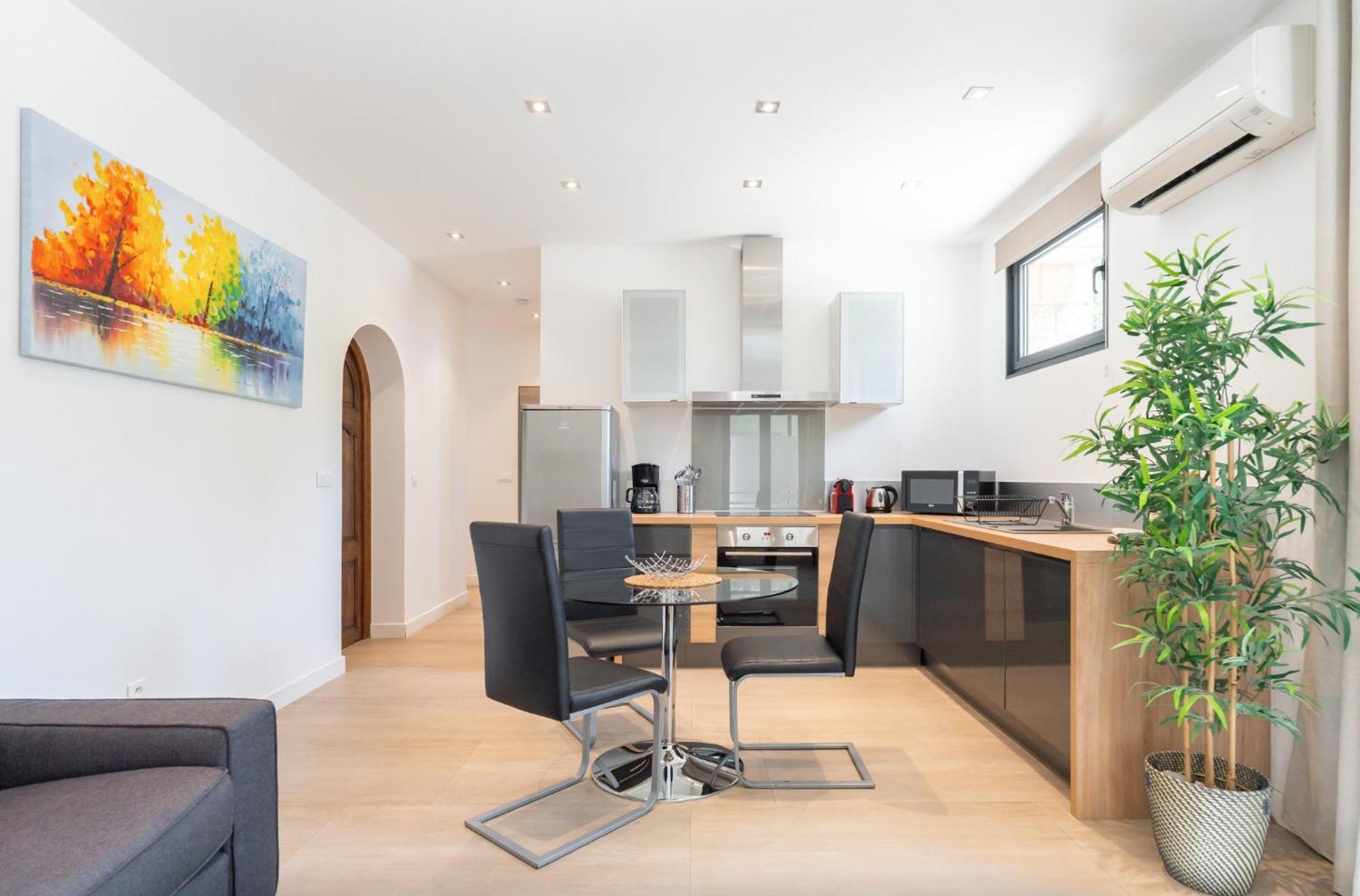 Suite Apartment
