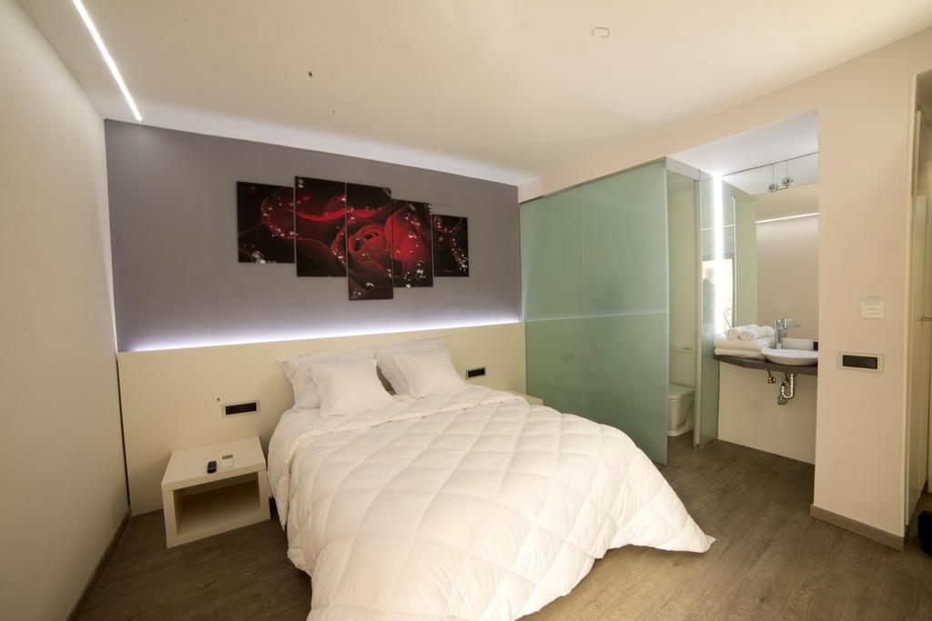 Deluxe Double Room Balcony