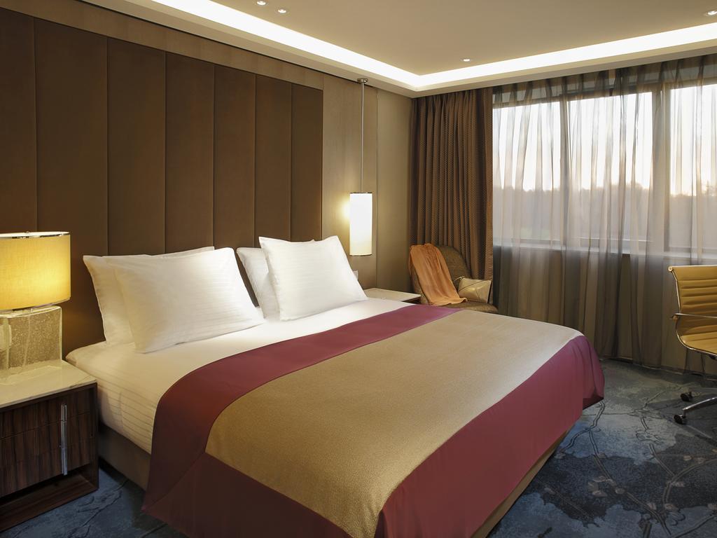 Superior Zimmer mit Kingsize-Bett