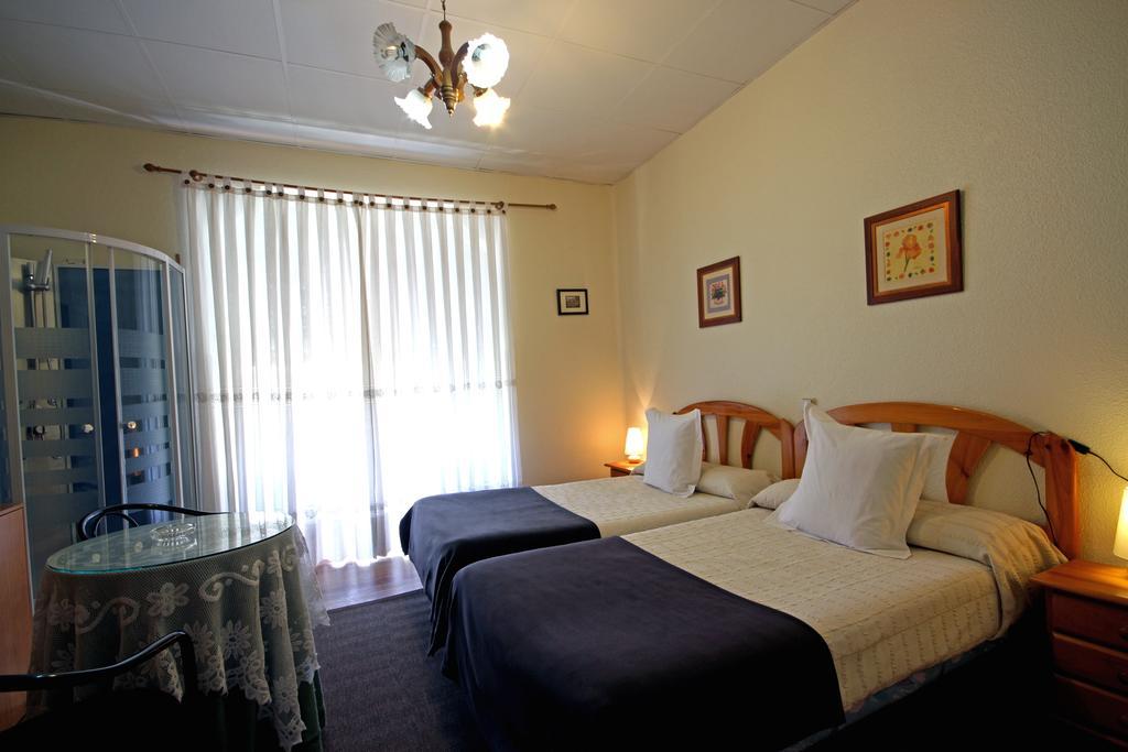 Double or Twin Room,463839465:JPEG