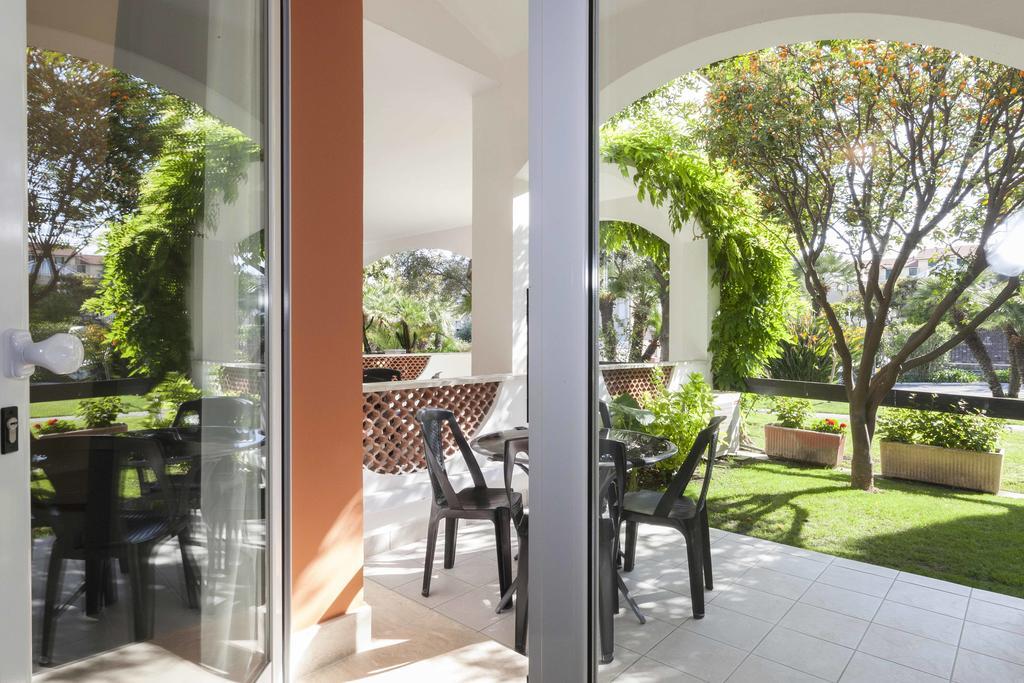 Two-Bedroom Apartment with Terrace (6 Adults)