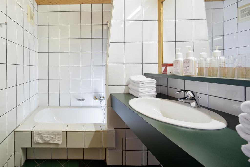 Family Suite with Balcony,255039477:JPEG