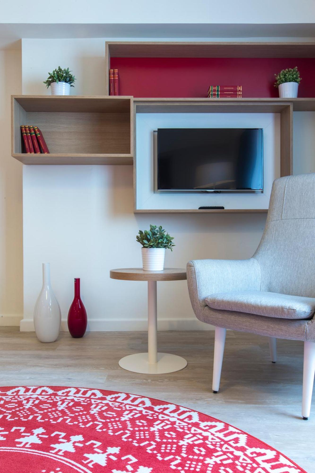 Apartamento de 1 dormitorio con balcón