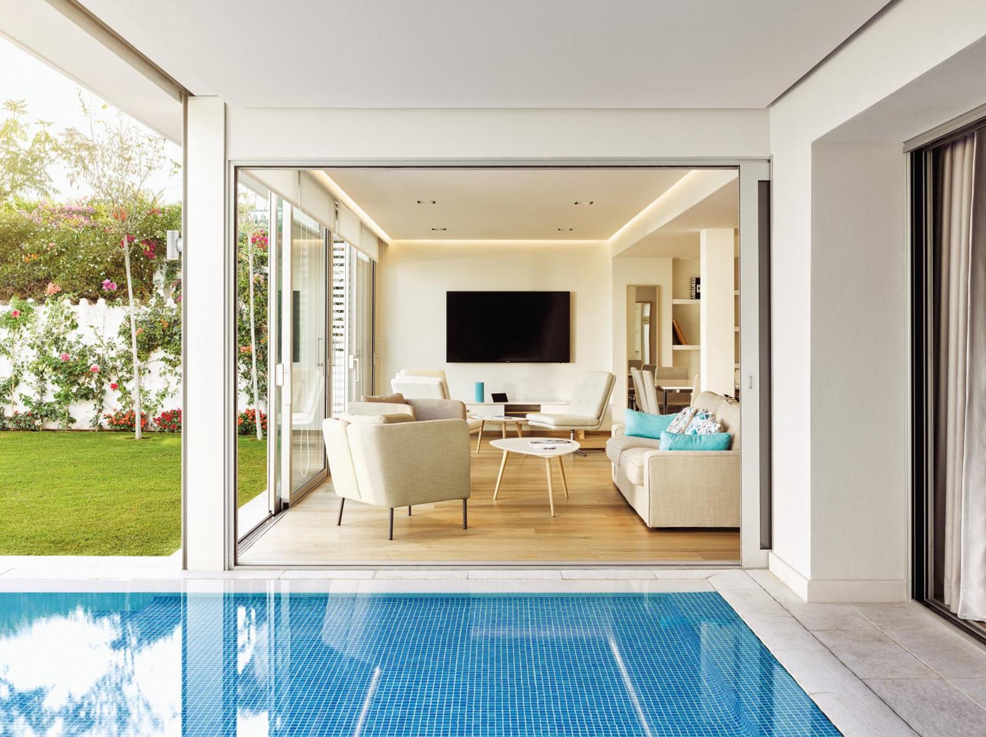 Villa with Private Pool,301597820:JPEG