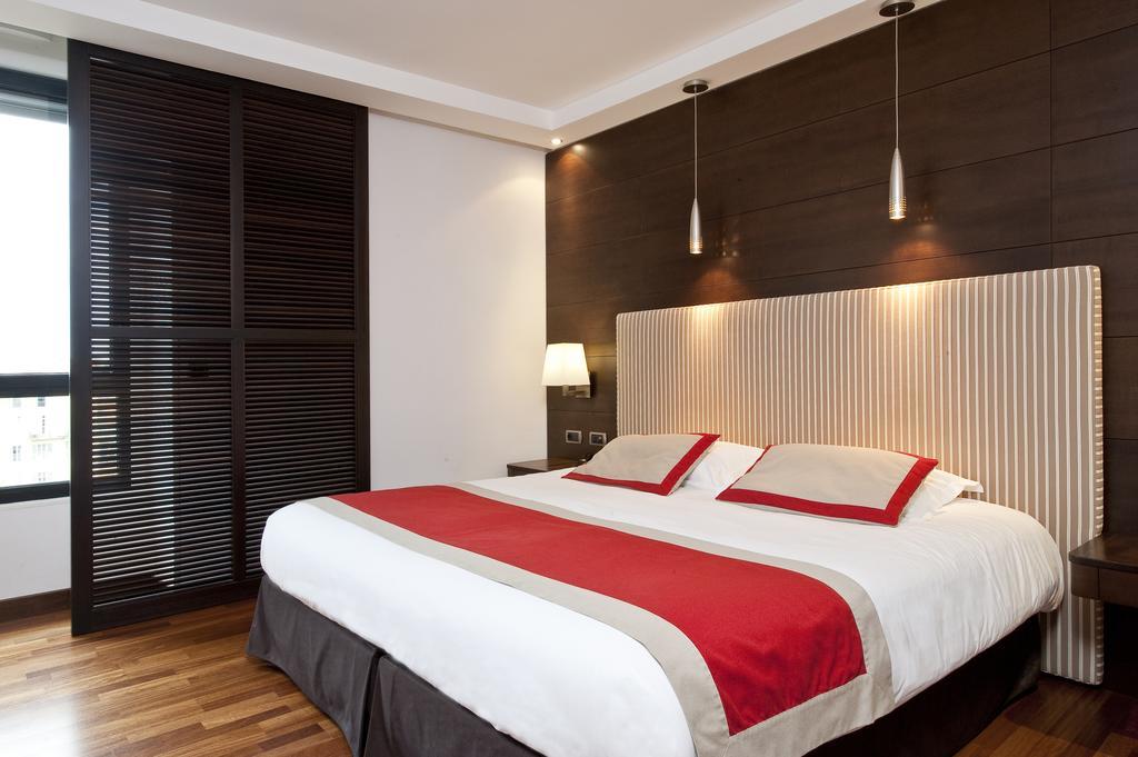 Chambre Double ou Lits Jumeaux Premium - Vue sur Parc