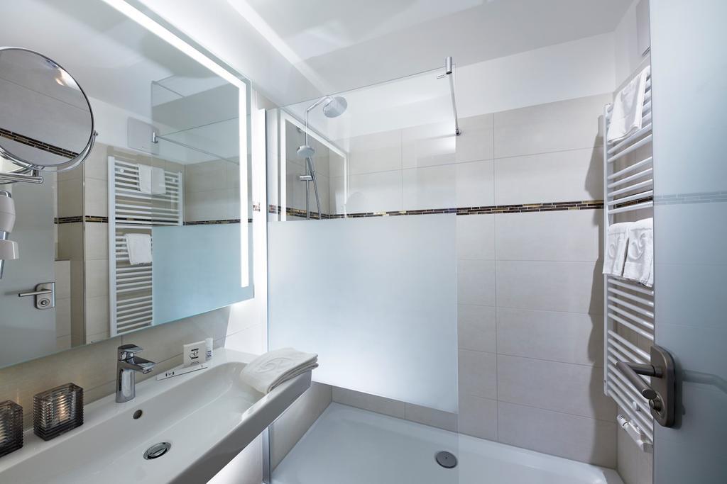 Standard Double Room with Land View,633296397:JPEG