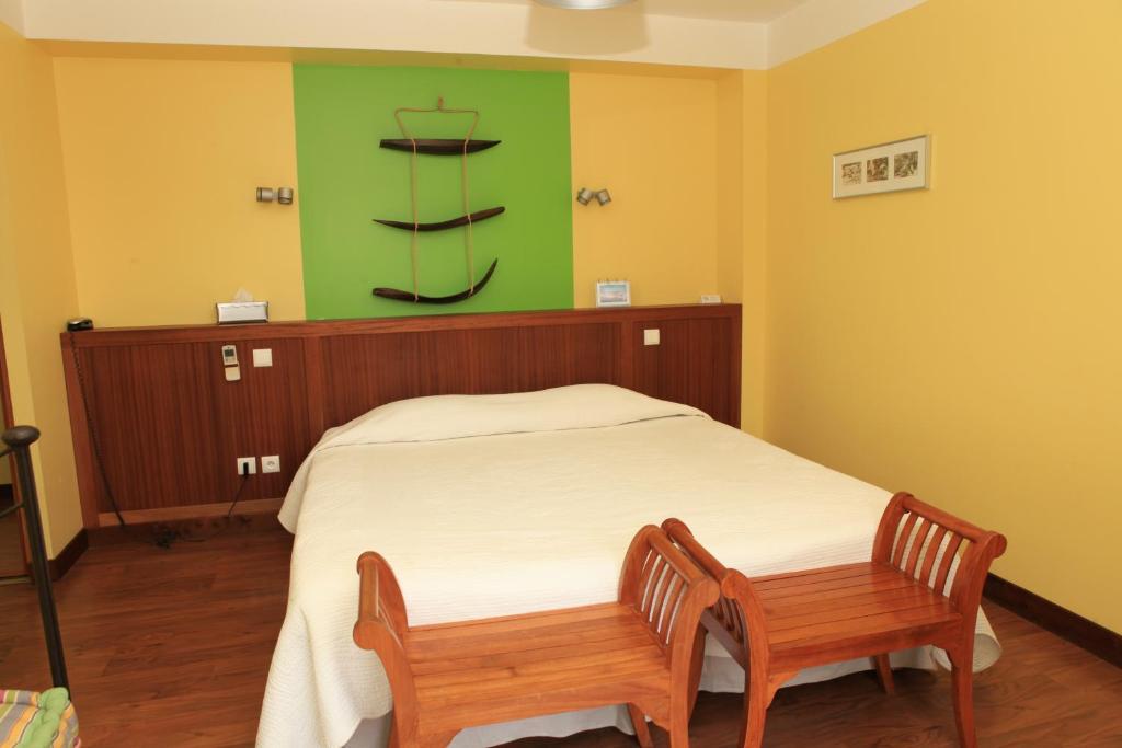 Double Room Terrace Port View