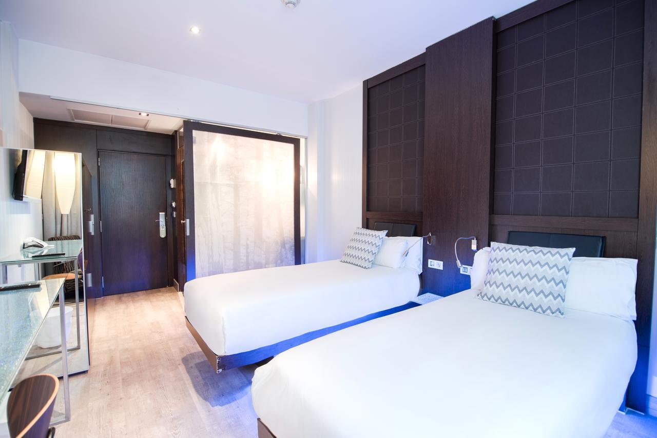 Double Room 1