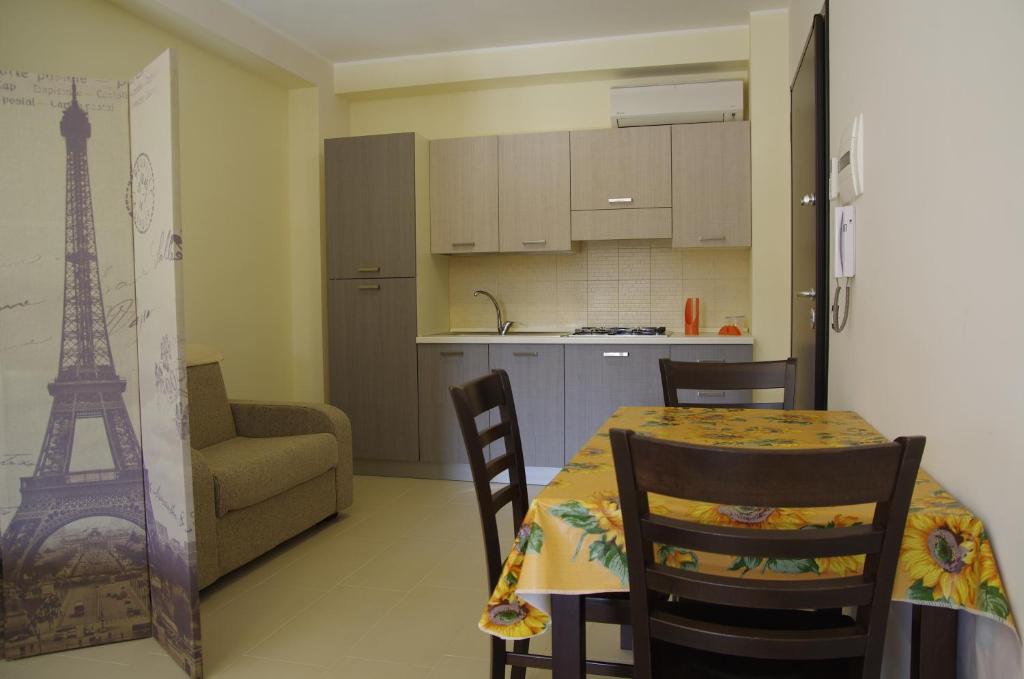 Studio Apartment