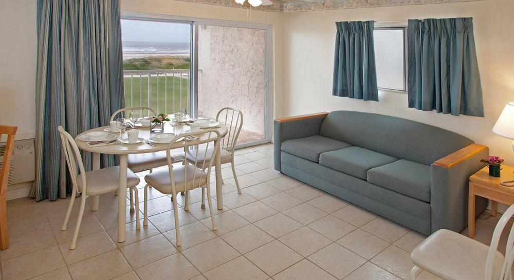 Queen Suite Oceanfront View