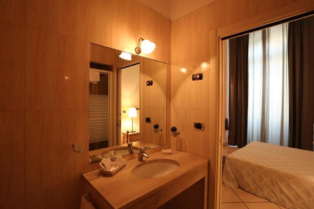 Double Room,721534096:JPEG