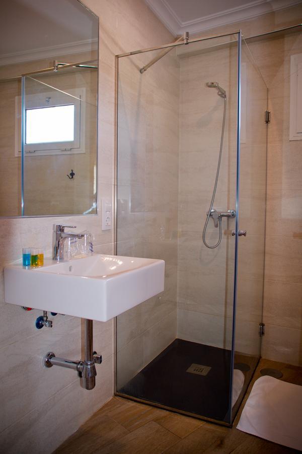 Triple Room Private Bathroom