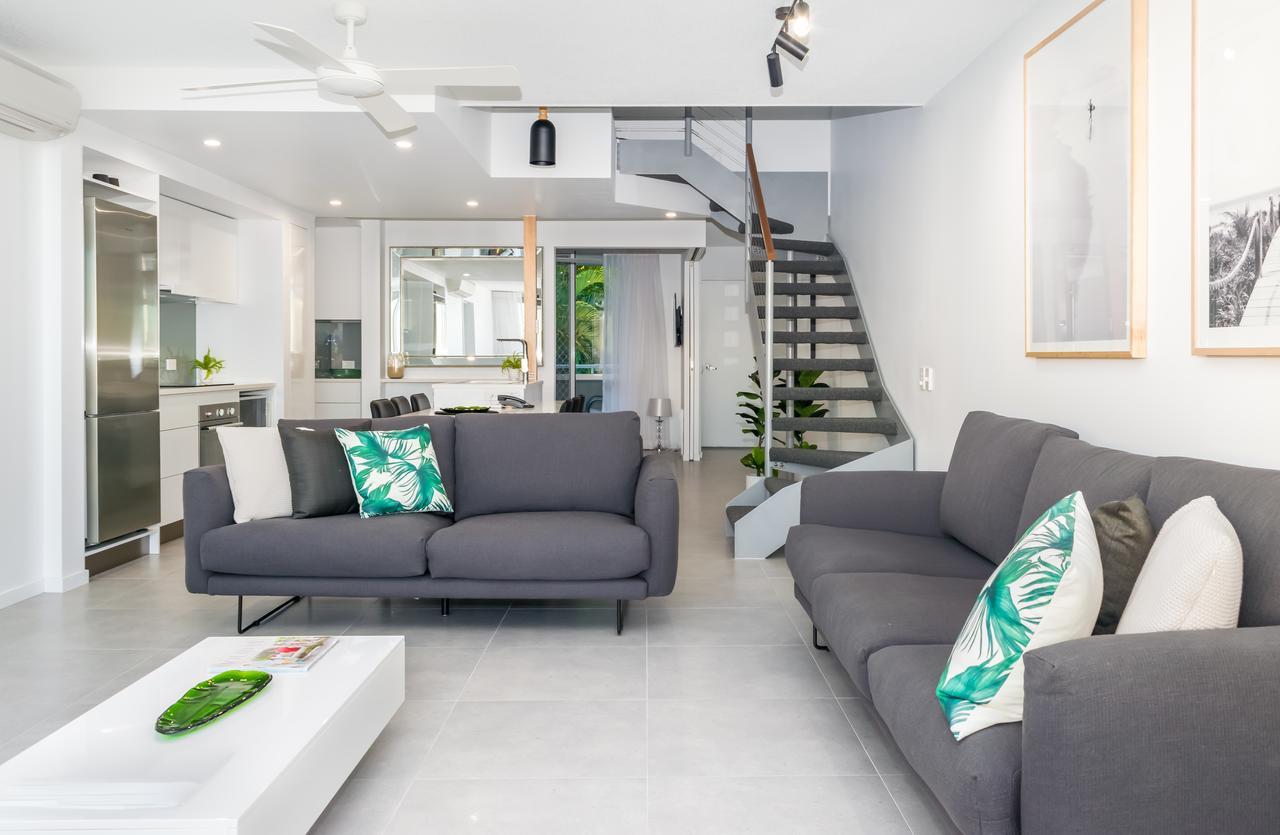 Superior Three-Bedroom Penthouse Apartment,750259724:JPEG