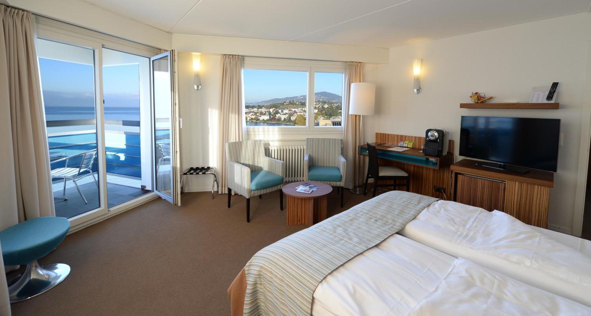Panoramazimmer — Seesicht und Balkon