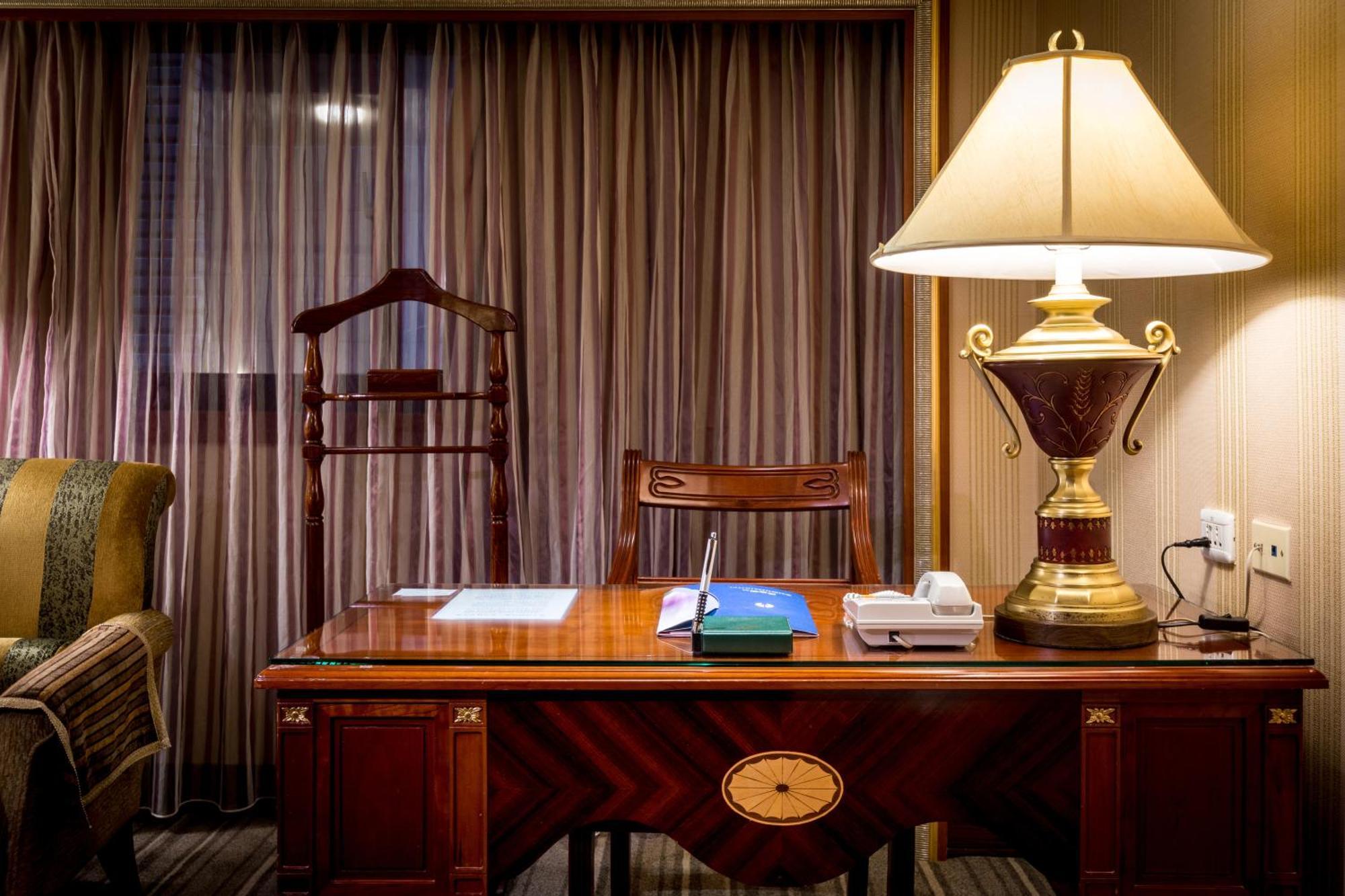 Exquisite Suite