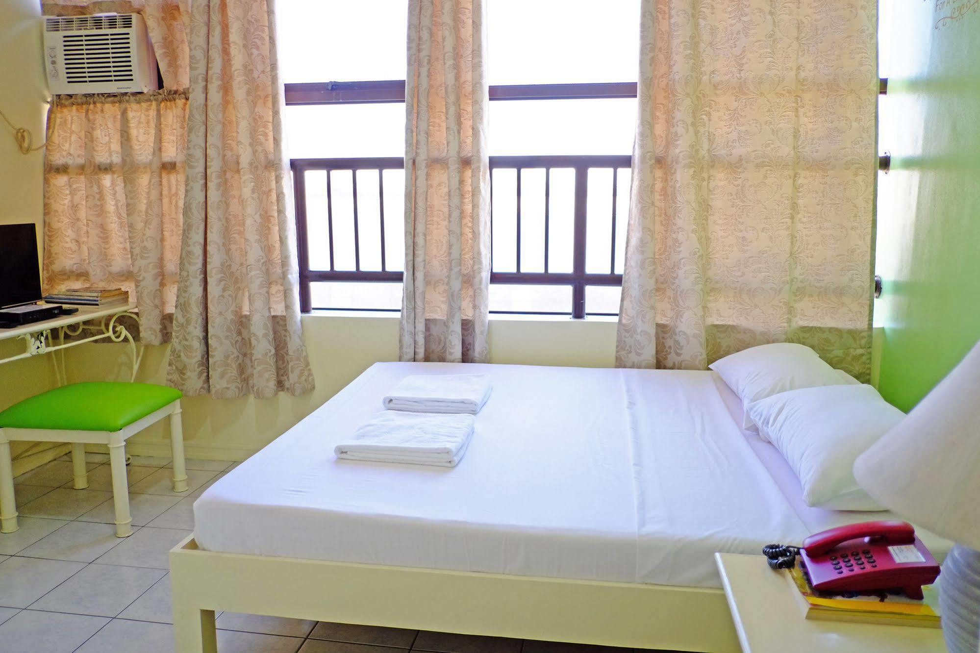 Standard Double Room,264306257:JPEG
