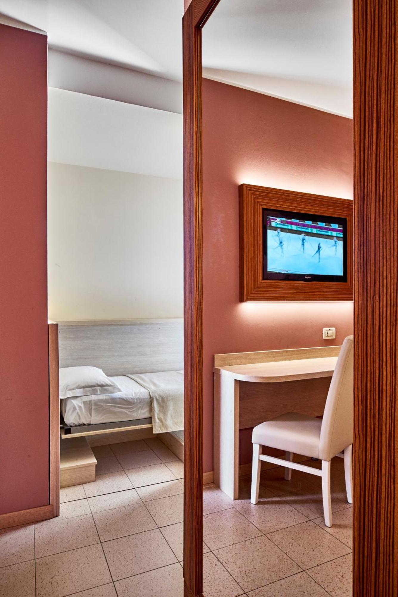 Triple Room with Balcony