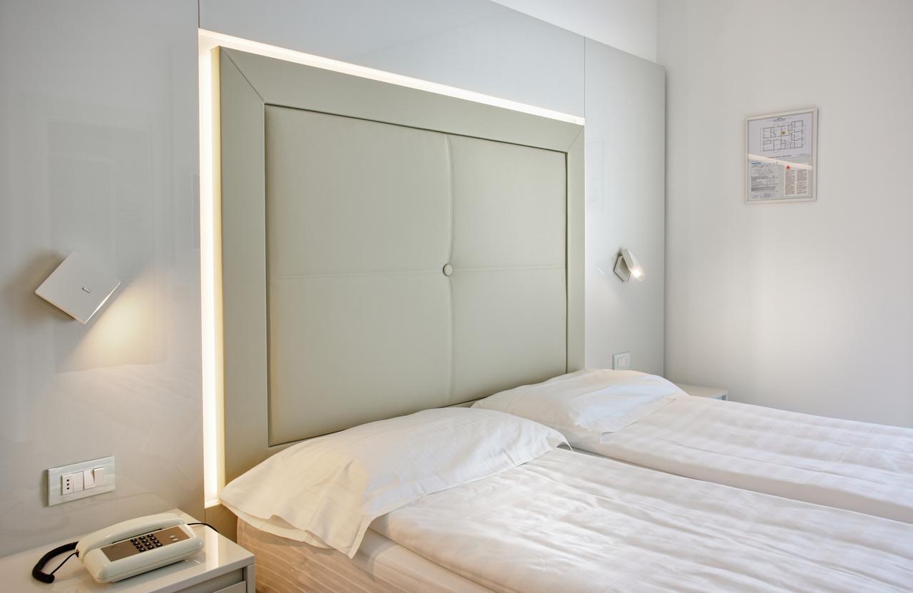 Double or Twin Room Mountain View