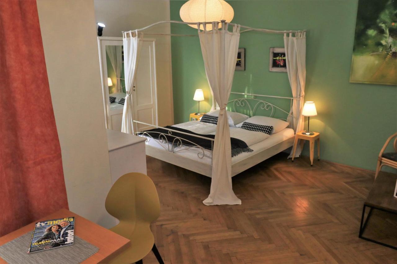 Studio-Apartment