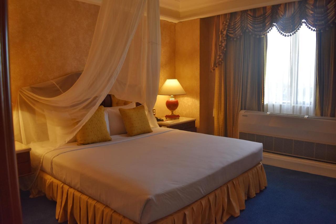 Presidential Suite