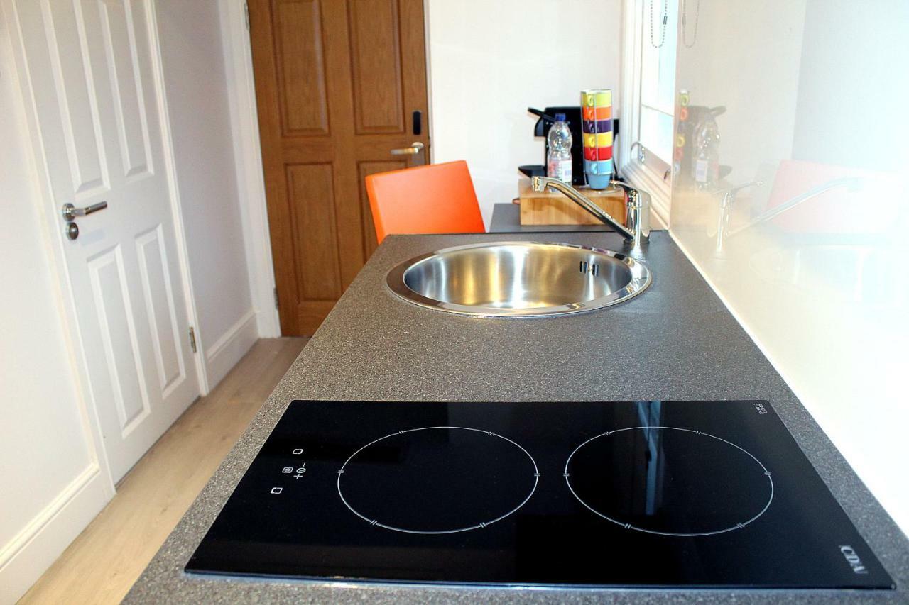 Double Studio,781066863:JPEG