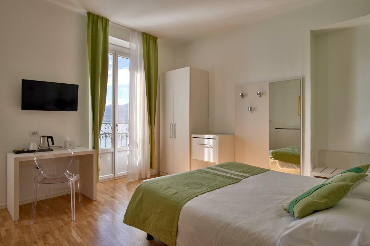 Chambre Double ou Lits Jumeaux Sans Balcon - Vue sur Lac