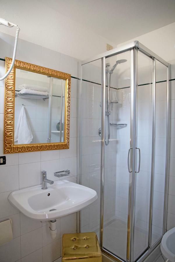 Small Twin Room
