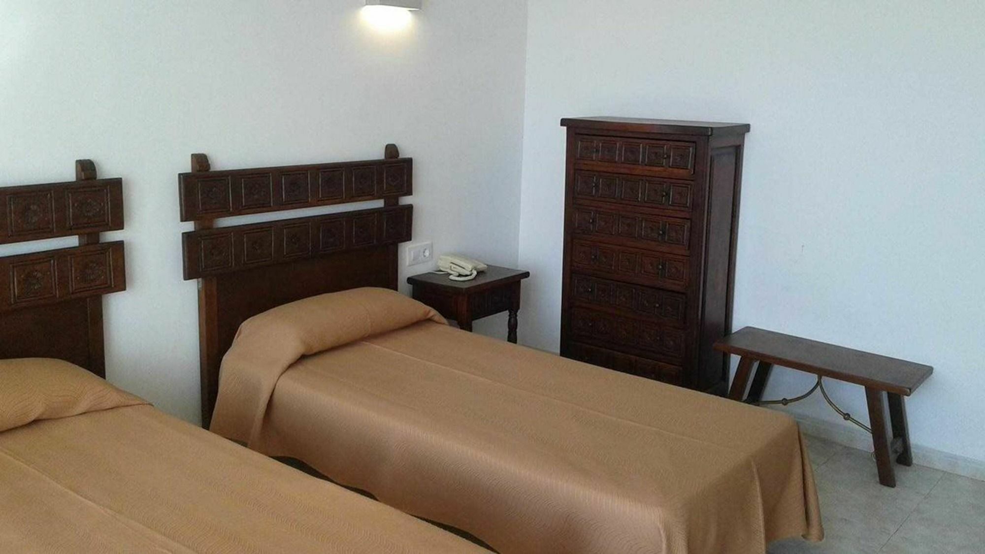 Standard Twin Room Sea View