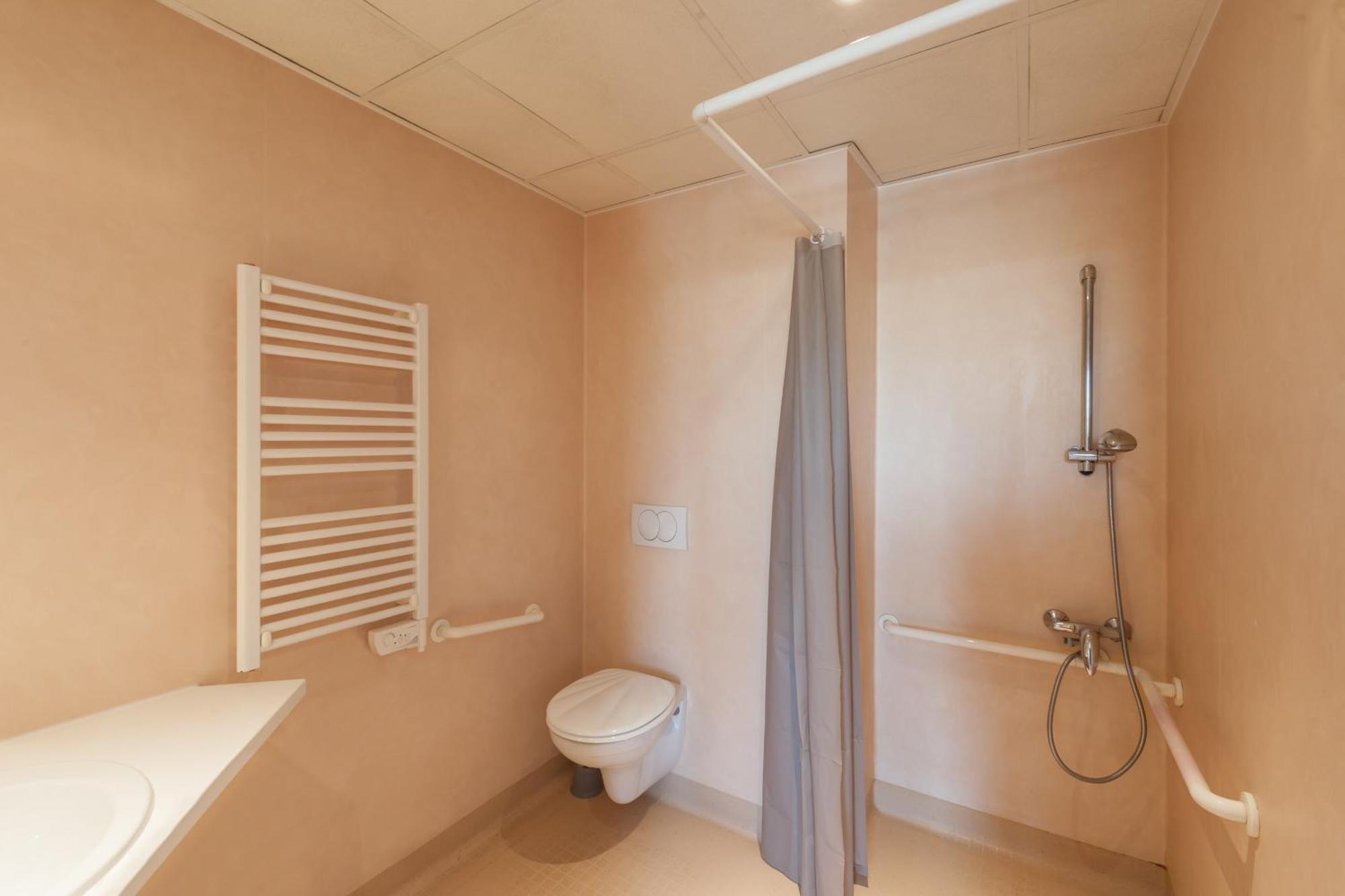 Standard Twin Studio,1279191136:JPEG