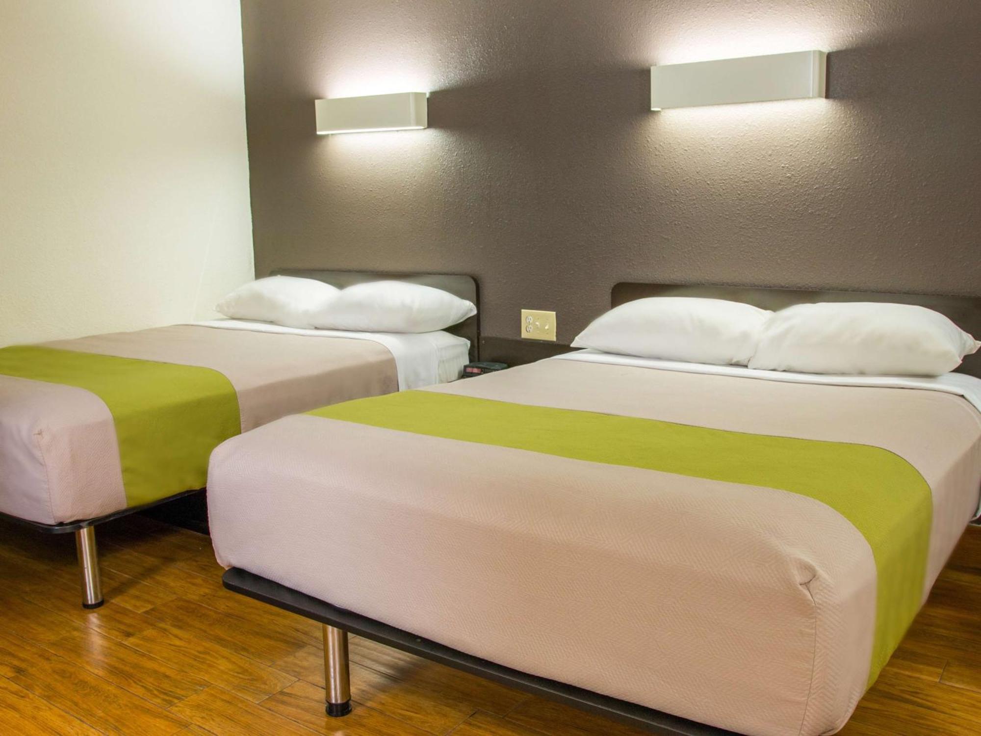 2 Full Beds Non Smoking Kitchenette,844816340:JPEG