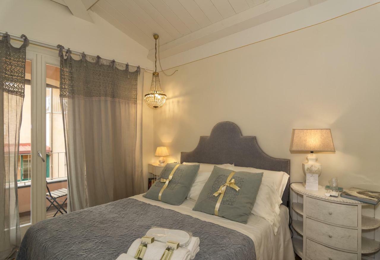 Triple Room Private Bathroom