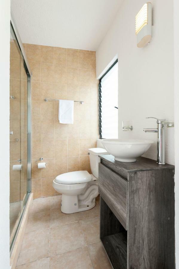 Single Room Bathroom