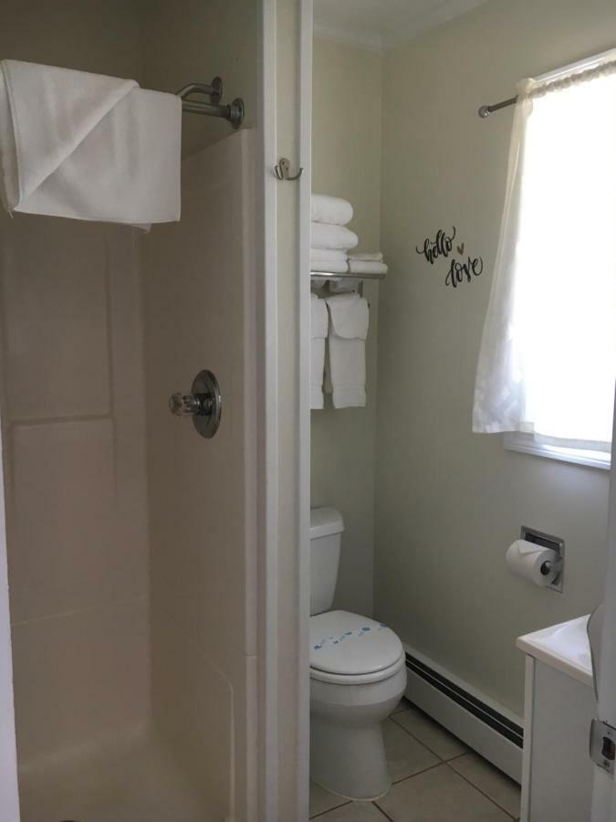 Deluxe Double Room with Shower