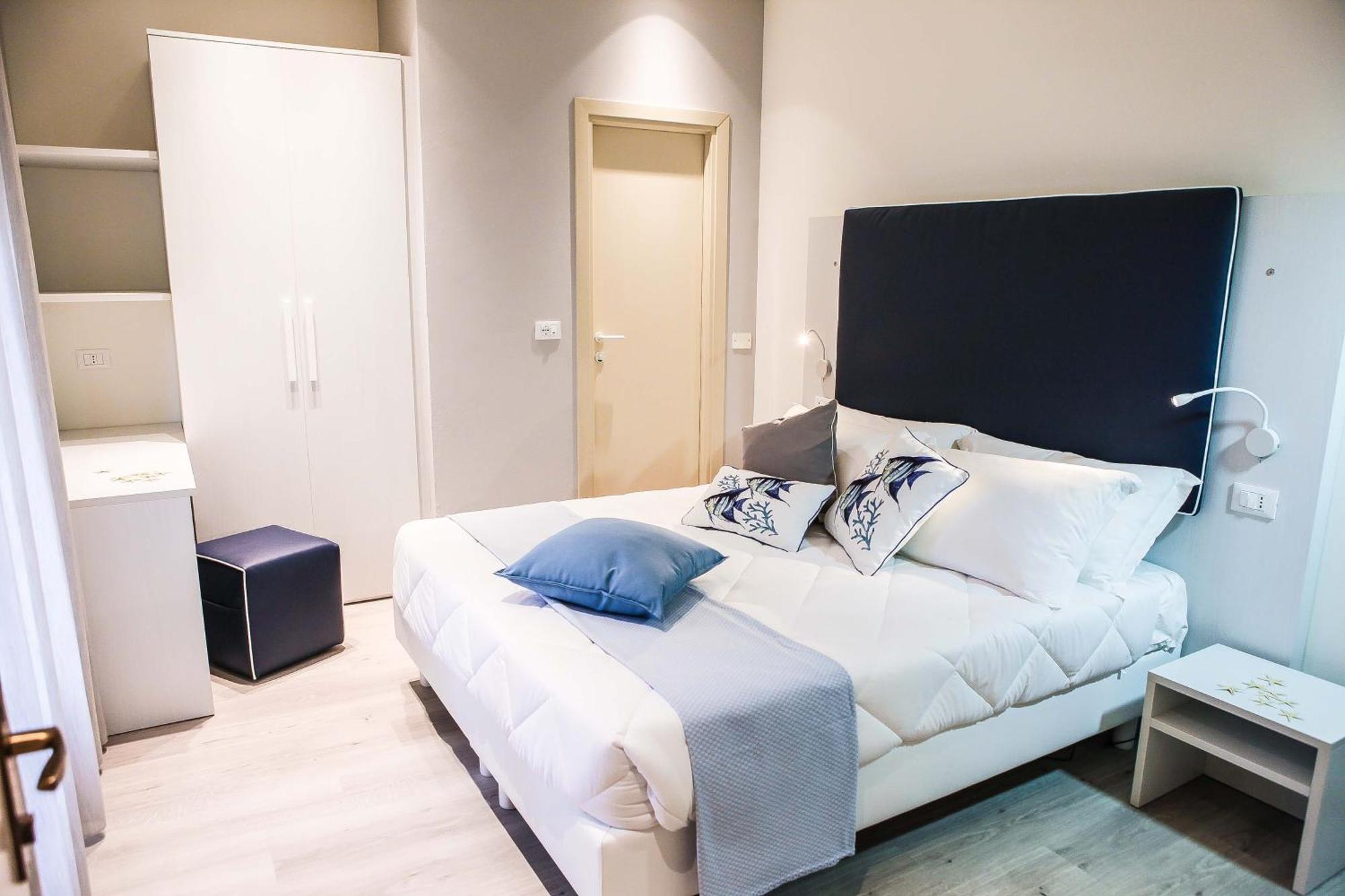 Superior Double Room,925002913:JPEG