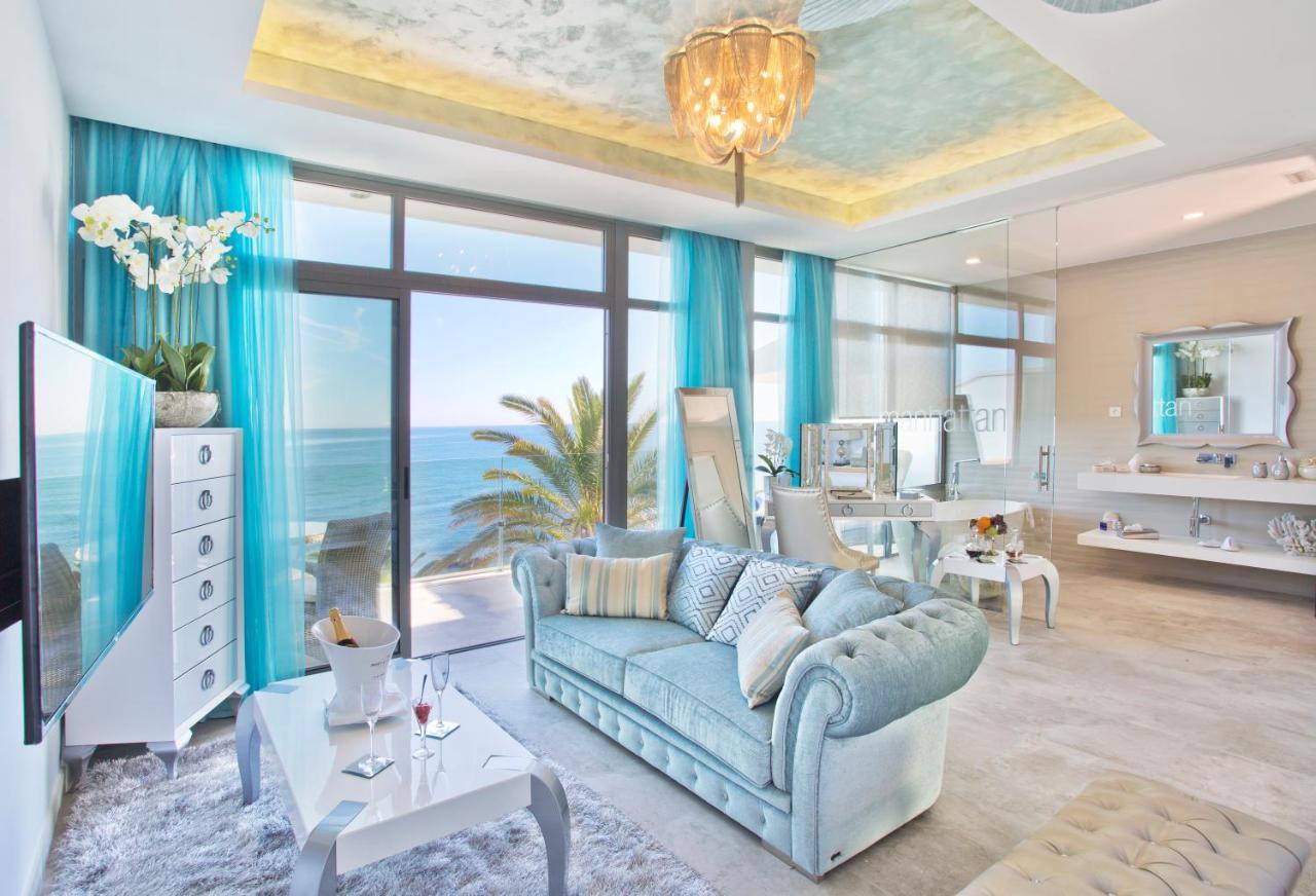 Deluxe Suite Sea View