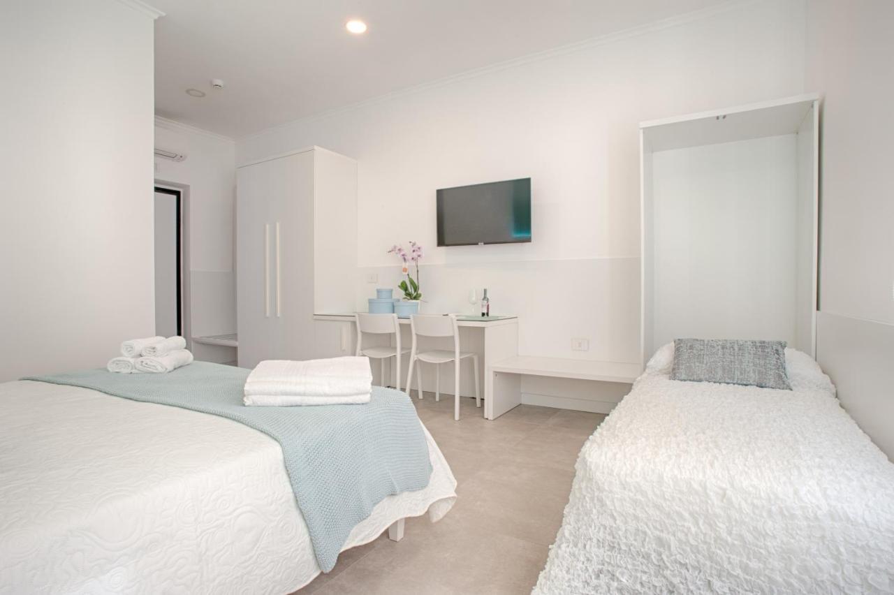 Triple Room with Private Bathroom,941020747:JPEG