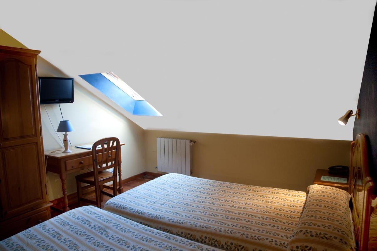 Double or Twin Room,1772944690:JPEG
