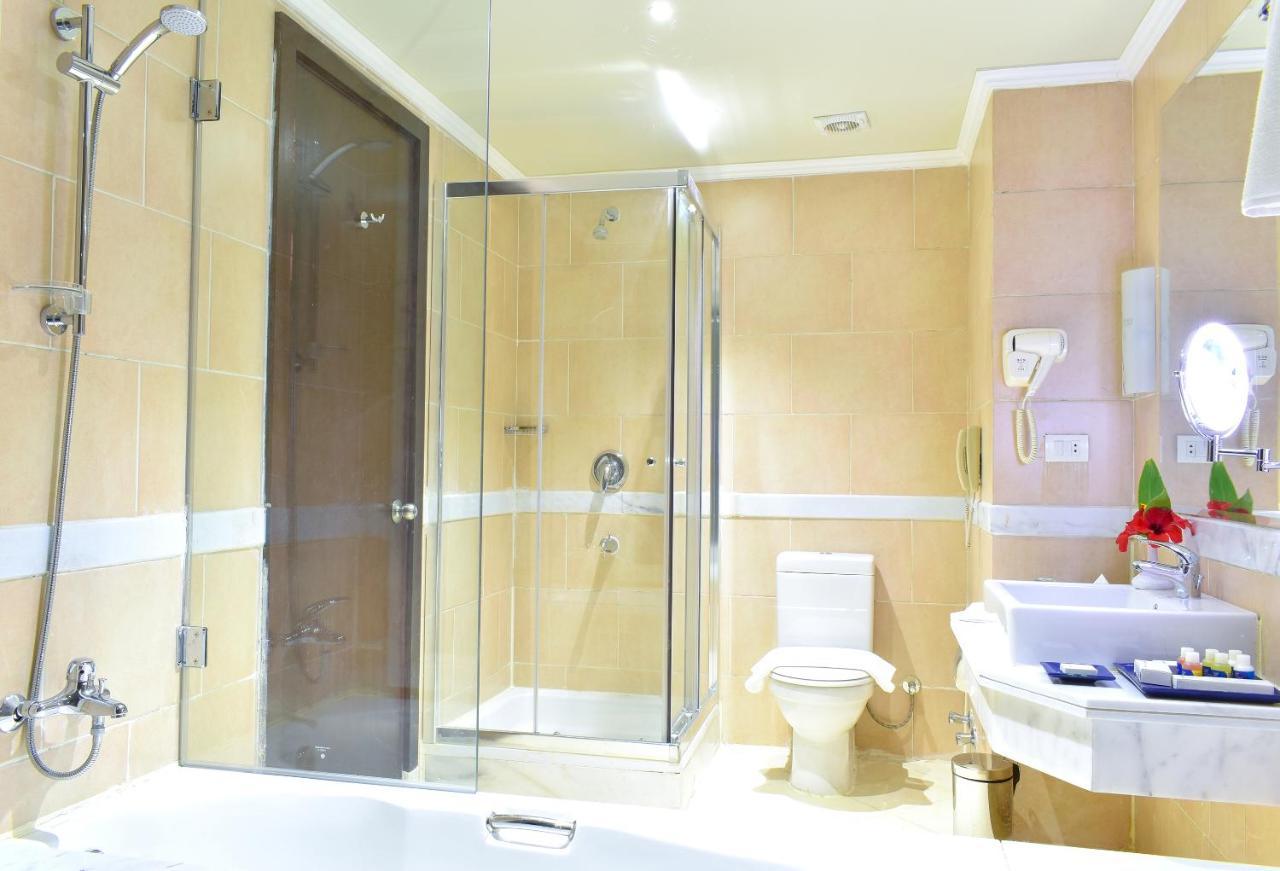 Deluxe Garden view room access to Aqua Park